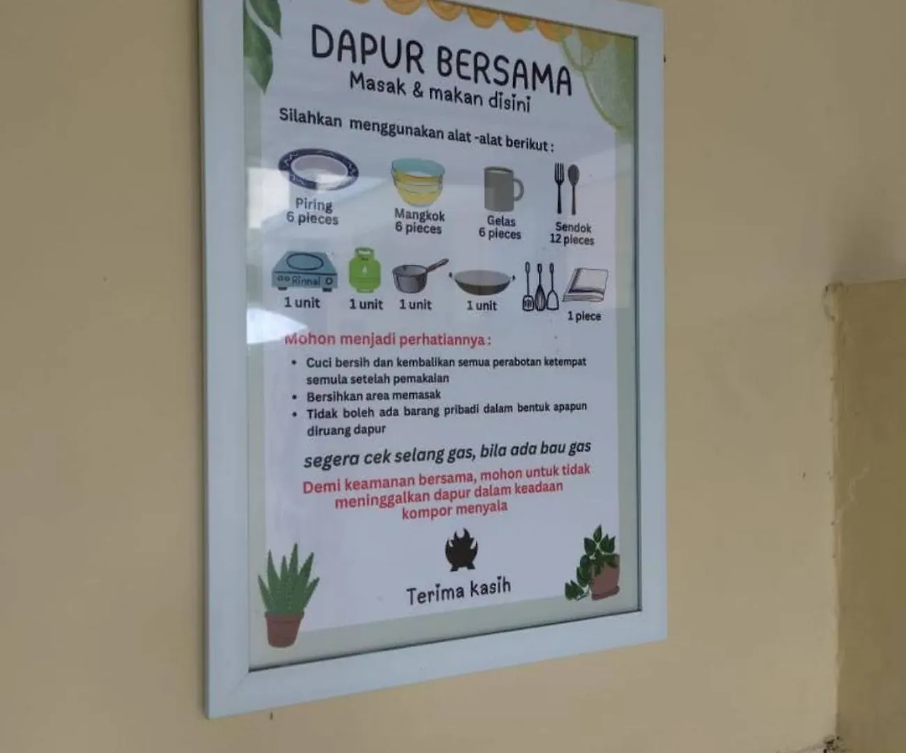 Intan Moyo Guesthouse Near Ialf & Benoa Pesanggaran Πανσιόν